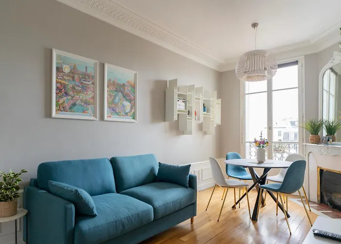 Luxury And Comfort In The Heart Of Paris